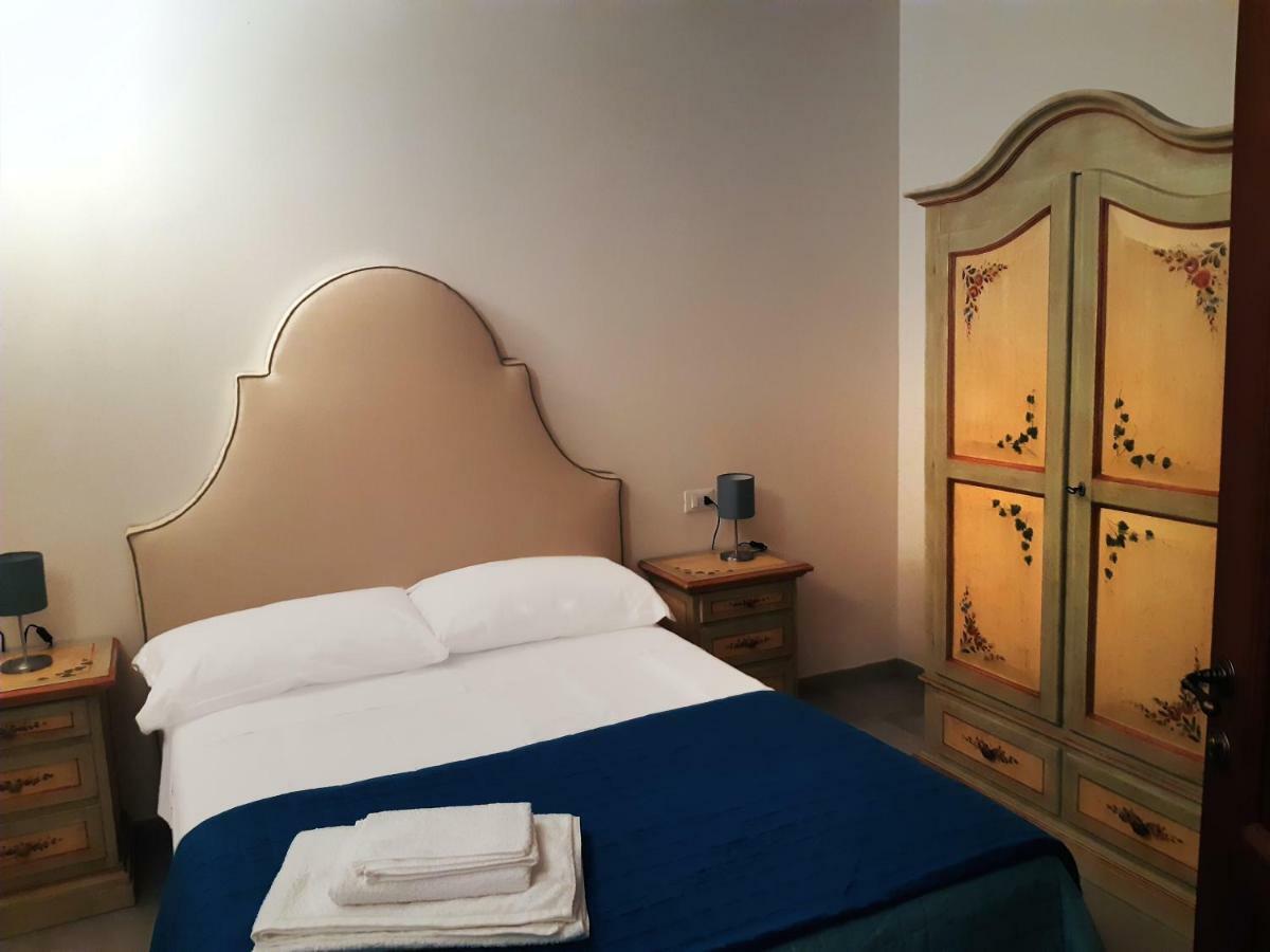 Santa Maria Di Lorgana Bed & Breakfast Minerbio Luaran gambar